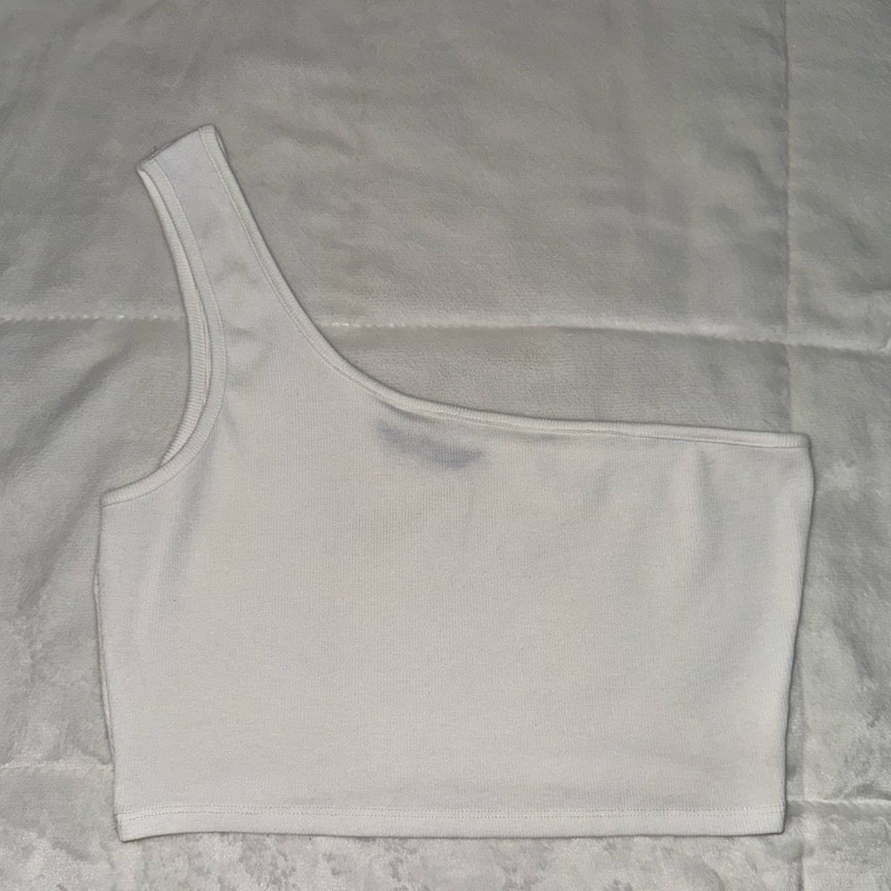 SHEIN Asymmetrical White Crop Top
